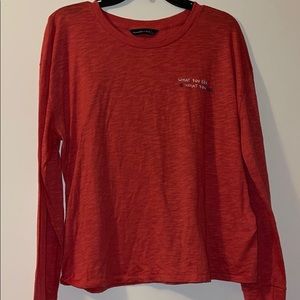Abercombie & Fitch cropped long sleeve tee